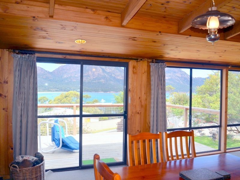 2 Florence Street, Coles Bay TAS 7215