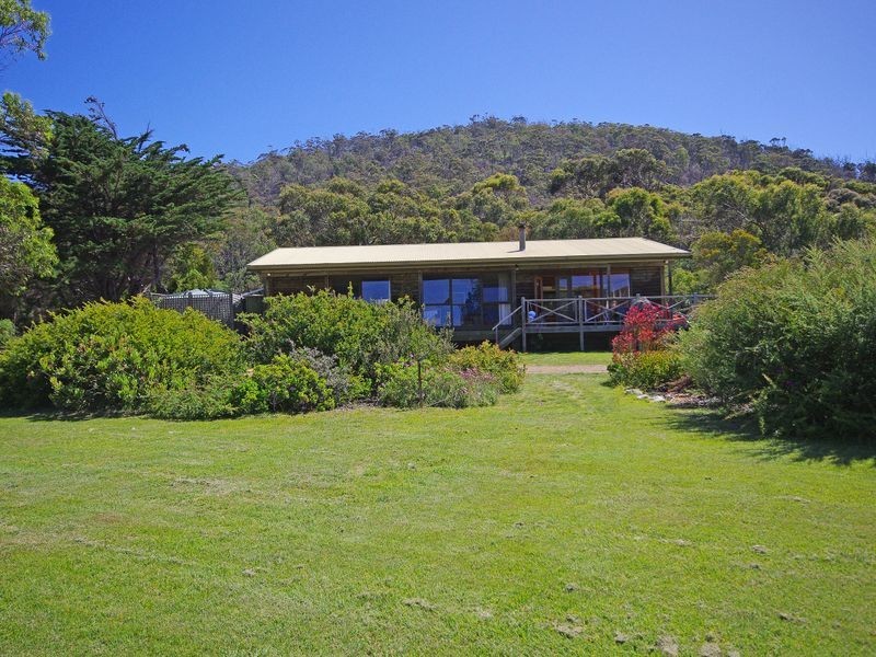 211 Harveys Farm Rd, Bicheno TAS 7215