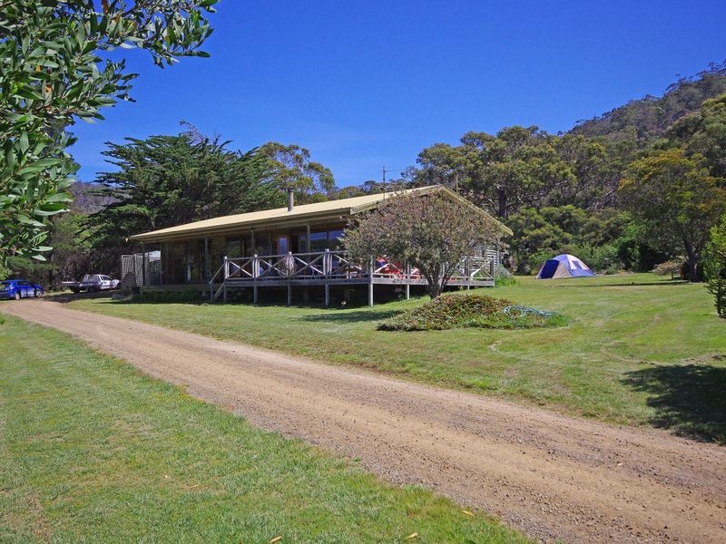 211 Harveys Farm Rd, Bicheno TAS 7215