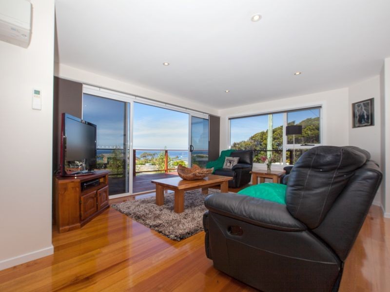 5 Barrett Avenue, Bicheno TAS 7215