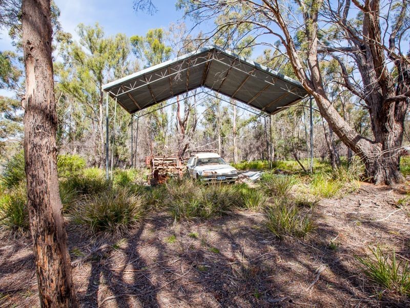 139 Coles Bay Road, Coles Bay TAS 7215