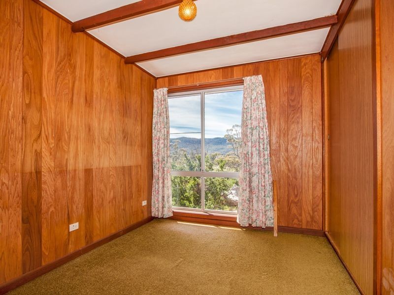 139 Coles Bay Road, Coles Bay TAS 7215