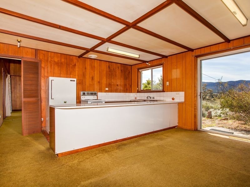 139 Coles Bay Road, Coles Bay TAS 7215