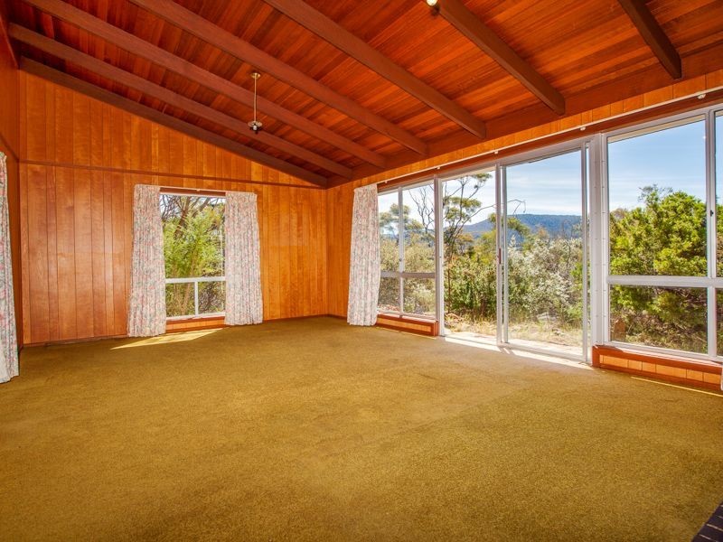 139 Coles Bay Road, Coles Bay TAS 7215