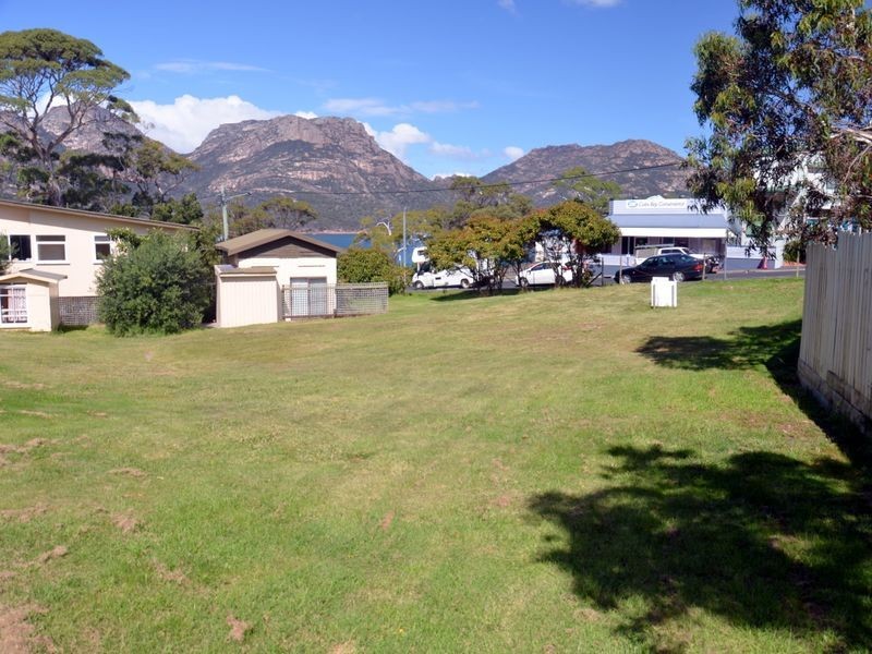 4 Garnet Avenue, Coles Bay TAS 7215