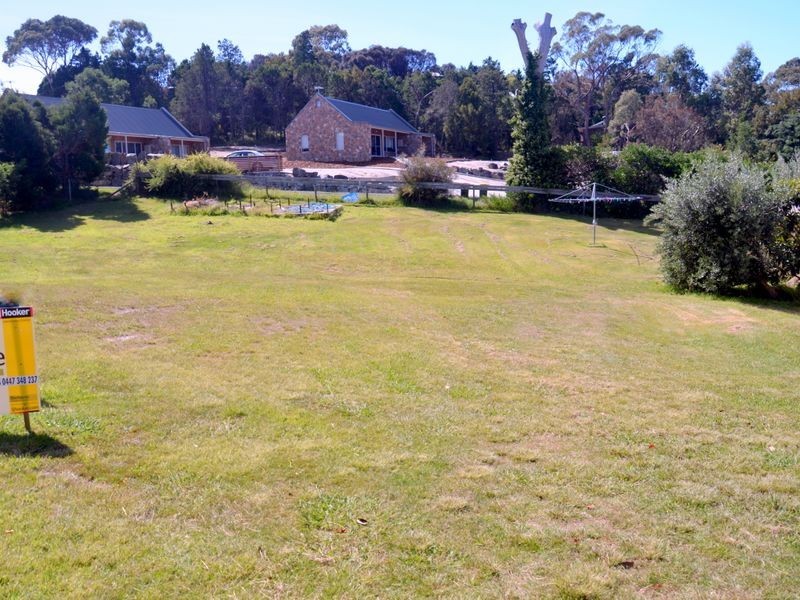 4 Garnet Avenue, Coles Bay TAS 7215