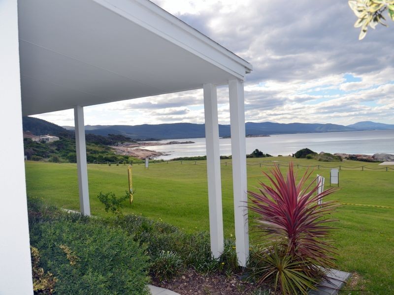 8 Jetty Road, Bicheno TAS 7215