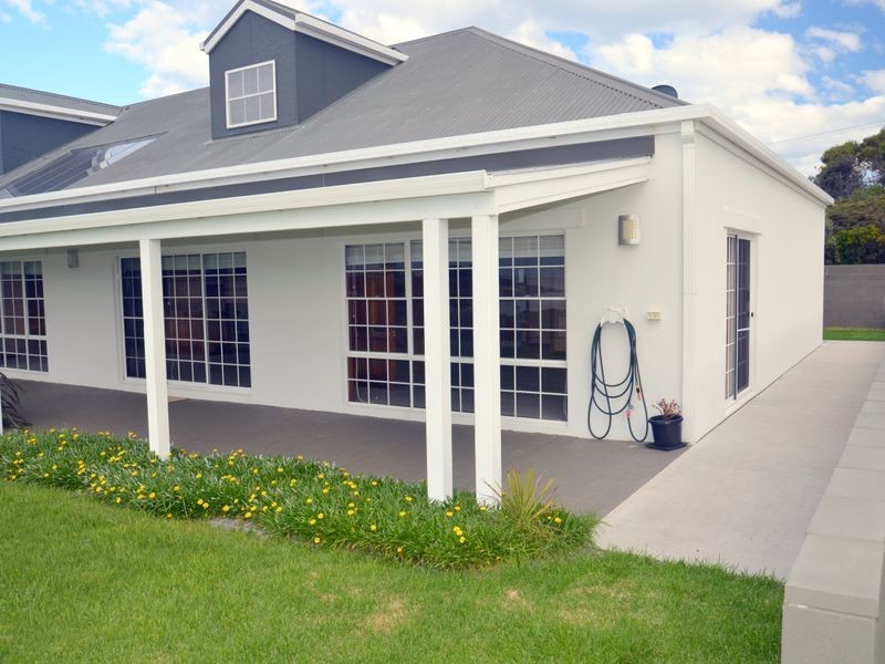 8 Jetty Road, Bicheno TAS 7215