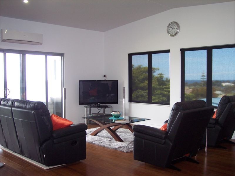 67 Foster Street, Bicheno TAS 7215