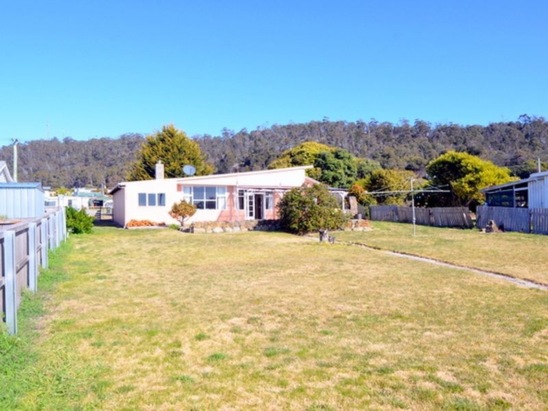 57 Foster Street, Bicheno TAS 7215