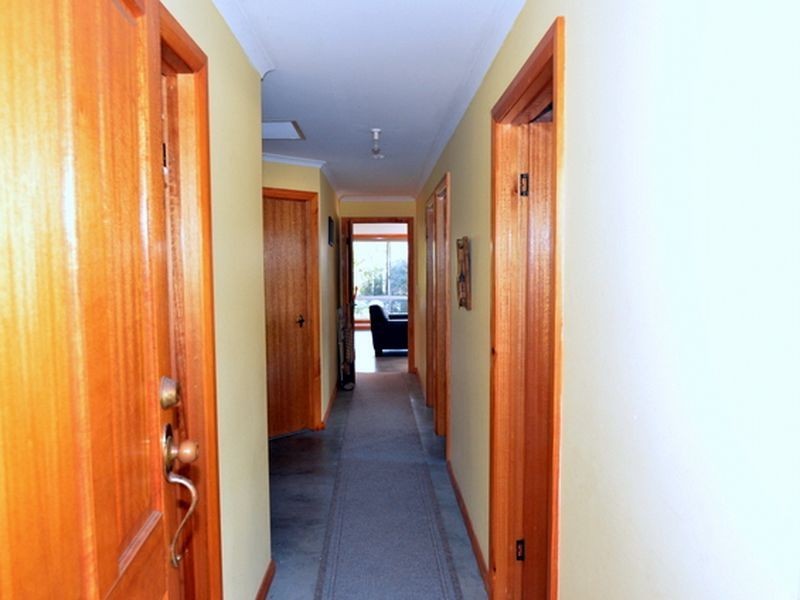 21 Hazards View Drive, Coles Bay TAS 7215