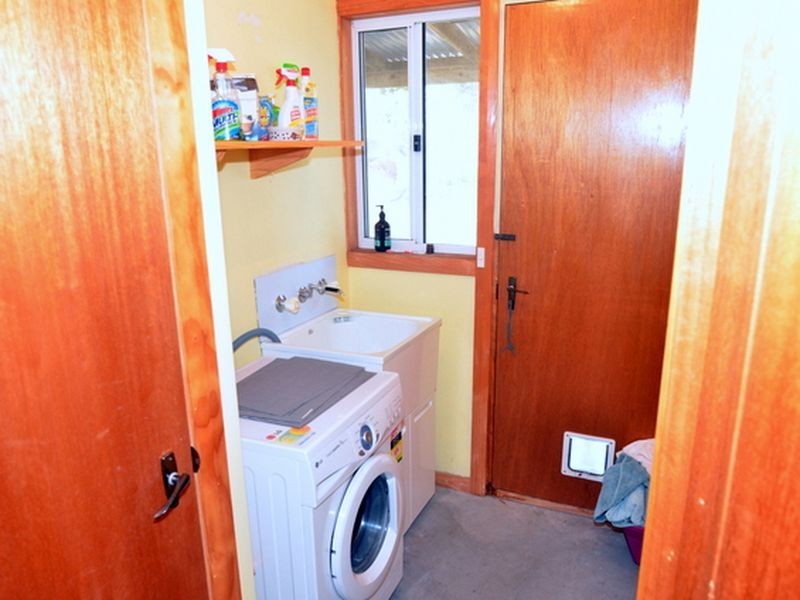 21 Hazards View Drive, Coles Bay TAS 7215