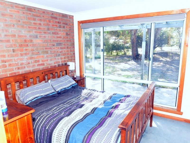 21 Hazards View Drive, Coles Bay TAS 7215