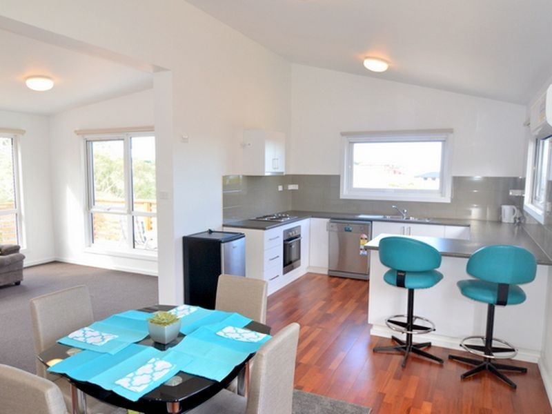 14 River Street, Swansea TAS 7190