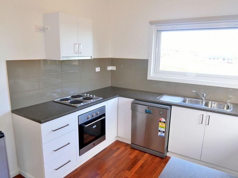 14 River Street, Swansea TAS 7190