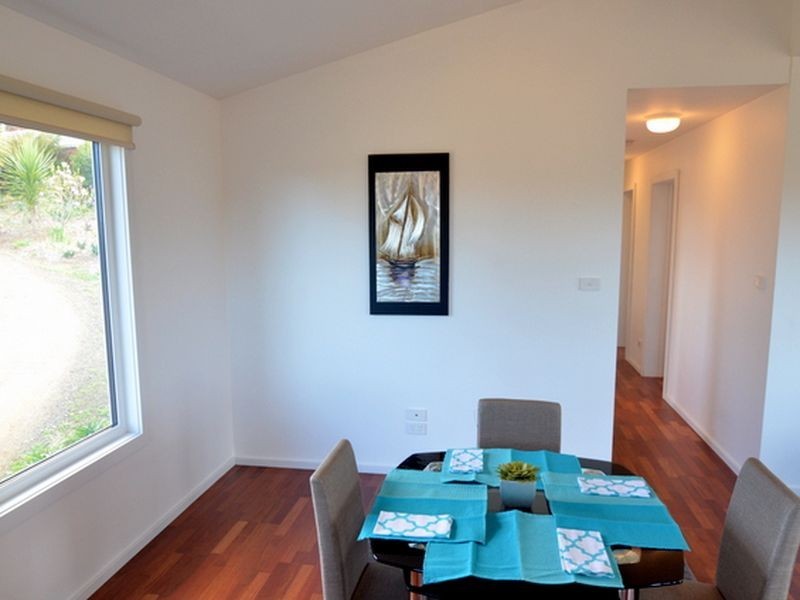 14 River Street, Swansea TAS 7190