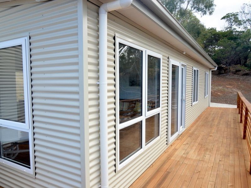14 River Street, Swansea TAS 7190