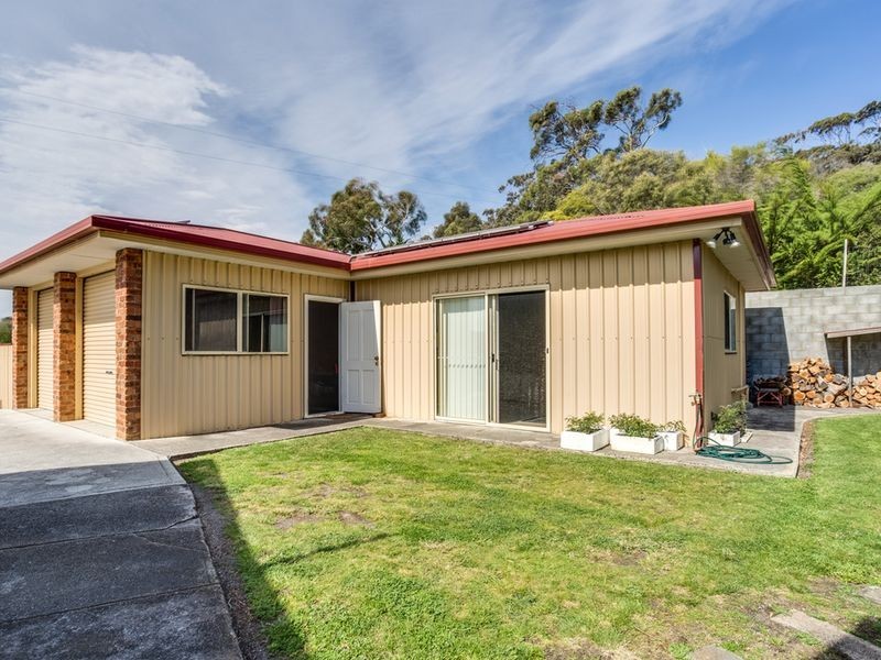 176 Tasman Highway, Bicheno TAS 7215