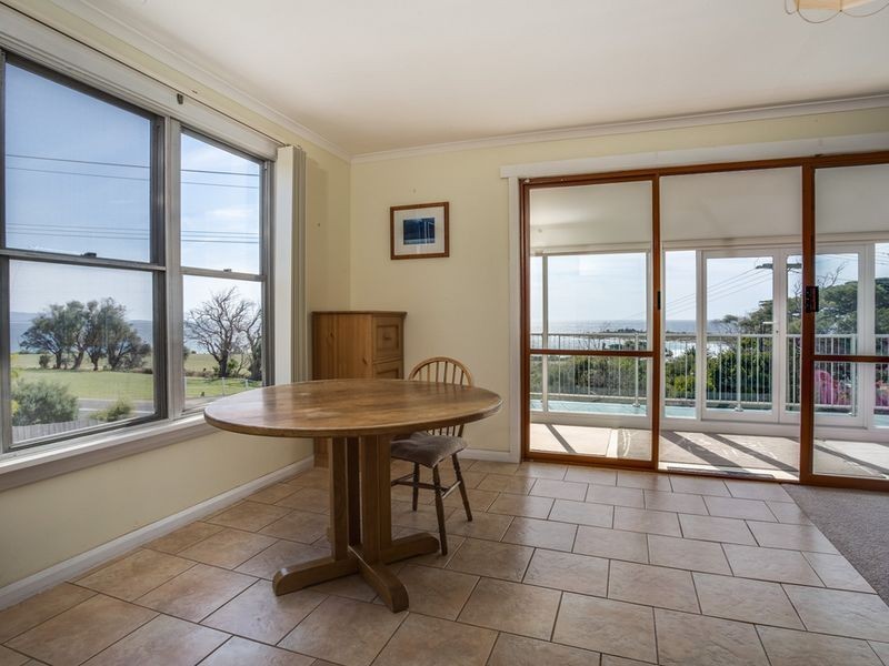 176 Tasman Highway, Bicheno TAS 7215