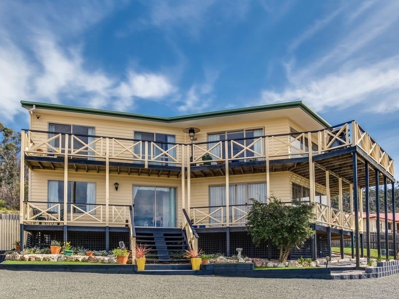 18 Denison Court, Bicheno TAS 7215