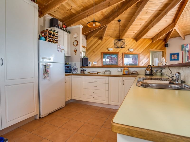 18 Denison Court, Bicheno TAS 7215