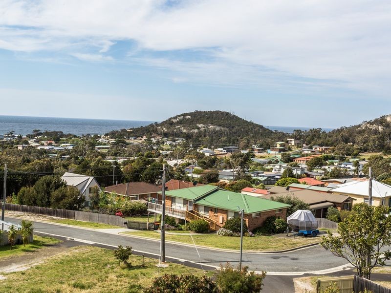 18 Denison Court, Bicheno TAS 7215