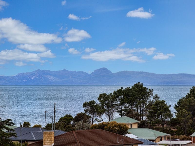 9 Cooks Court, Swansea TAS 7190