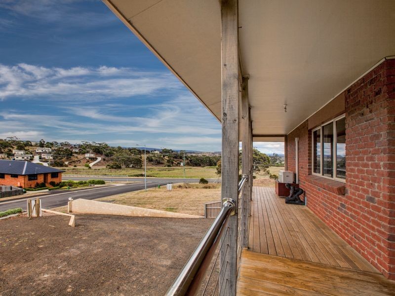 9 Cooks Court, Swansea TAS 7190