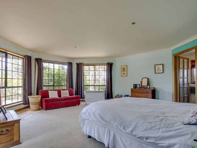 300 Harveys Farm Road, Bicheno TAS 7215