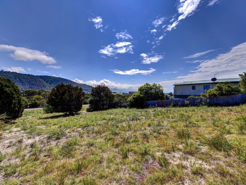 4 Gordon Heights, Bicheno TAS 7215