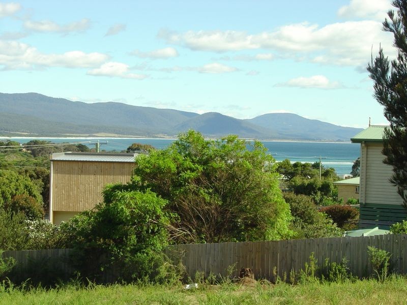 4 Gordon Heights, Bicheno TAS 7215