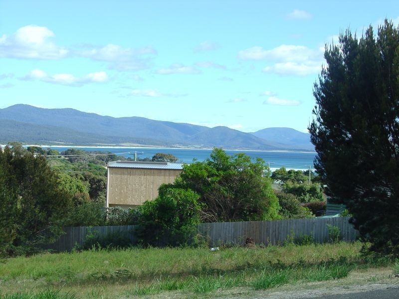 4 Gordon Heights, Bicheno TAS 7215