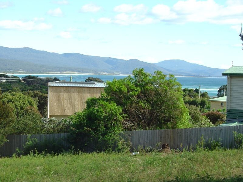 4 Gordon Heights, Bicheno TAS 7215