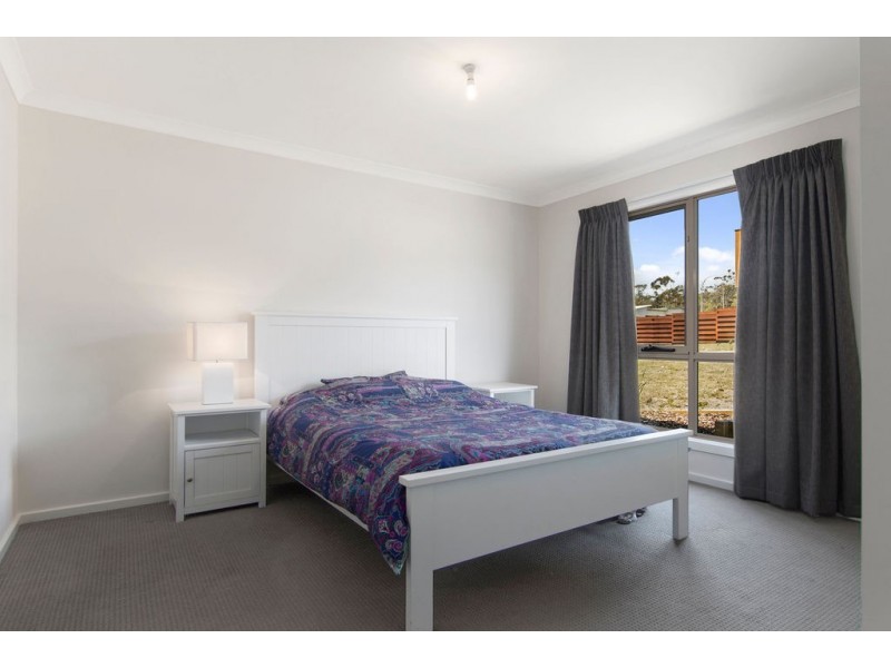 8 Rose Street, Bicheno TAS 7215