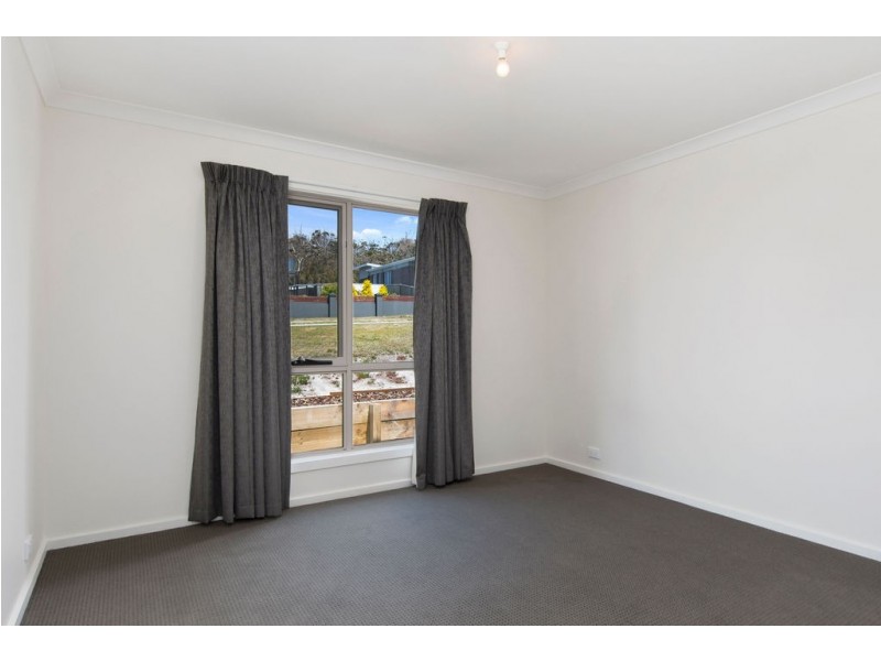 8 Rose Street, Bicheno TAS 7215