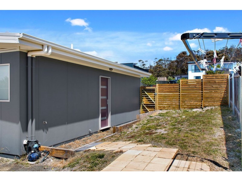 8 Rose Street, Bicheno TAS 7215