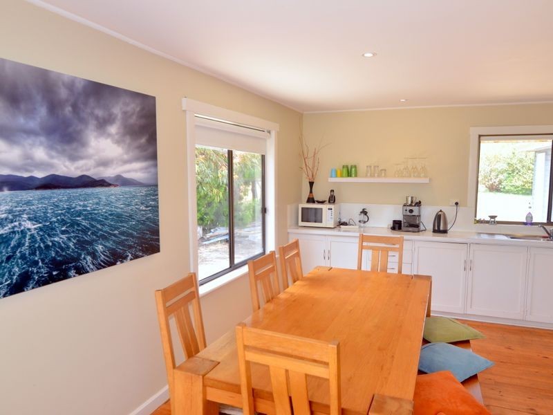 9-11 Muirs Place, Coles Bay TAS 7215