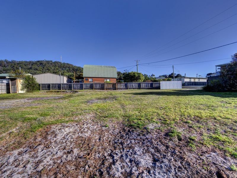 9 Weily Avenue, Bicheno TAS 7215