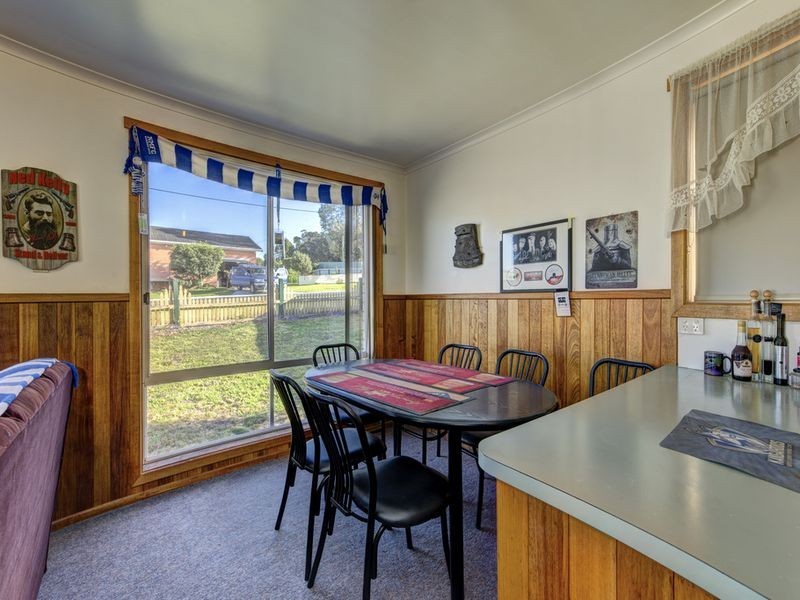 2/25 Douglas Street, Bicheno TAS 7215