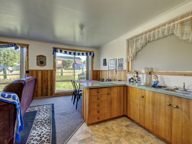 2/25 Douglas Street, Bicheno TAS 7215
