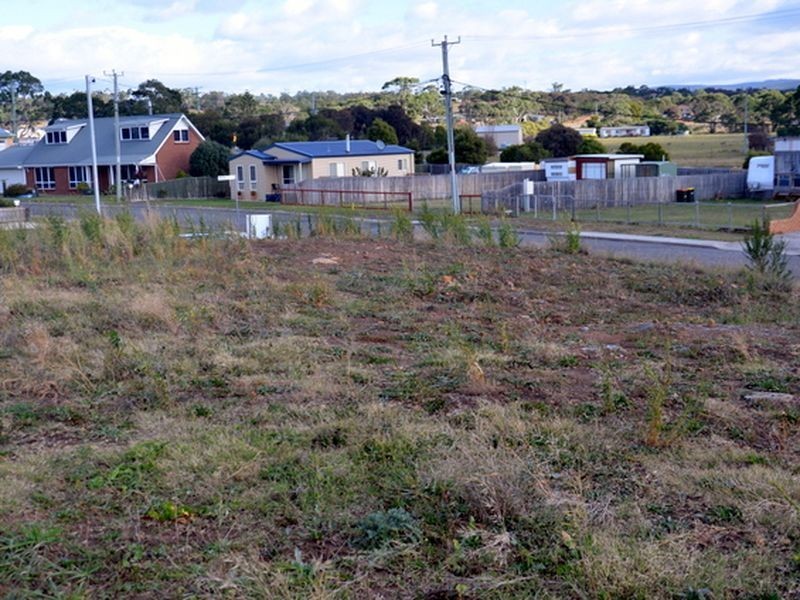 7 St Margarets Court, Swansea TAS 7190