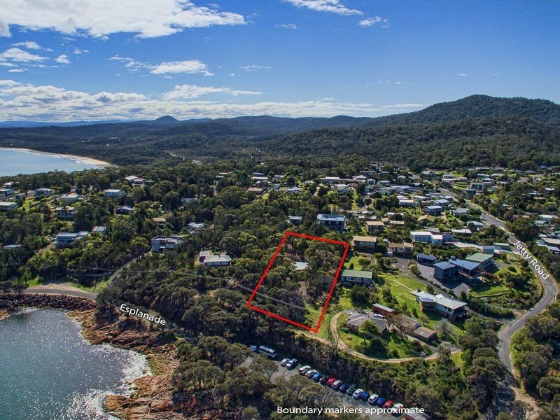 111 Esplanade, Coles Bay TAS 7215