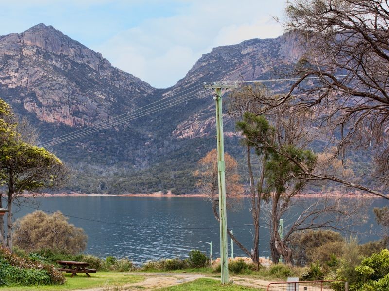 111 Esplanade, Coles Bay TAS 7215