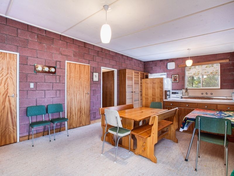 111 Esplanade, Coles Bay TAS 7215