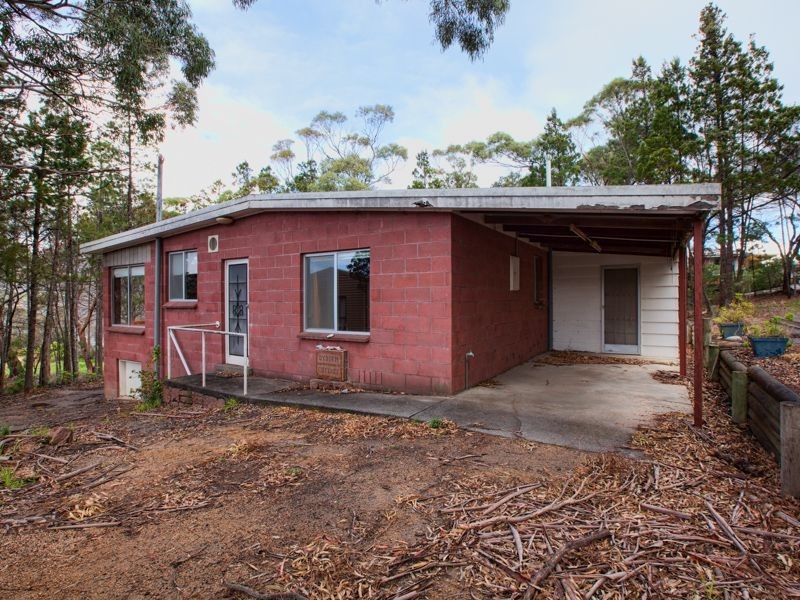 111 Esplanade, Coles Bay TAS 7215