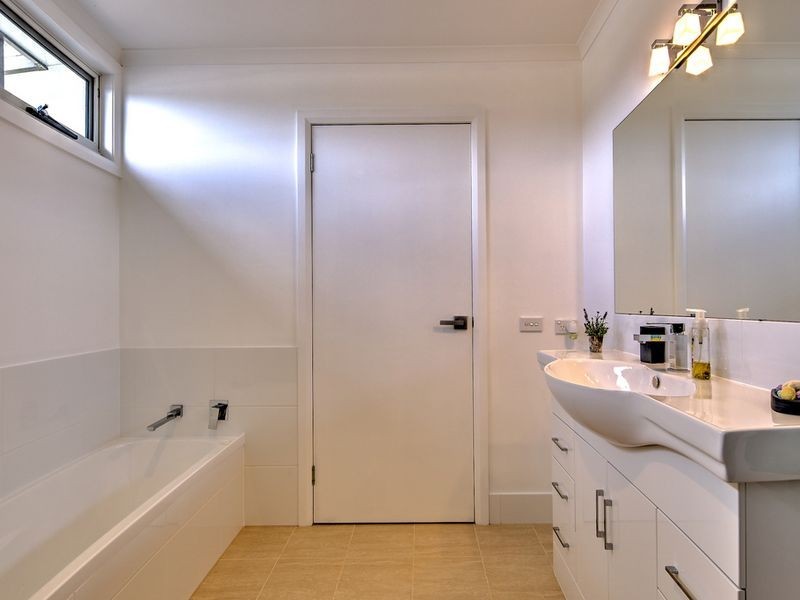 3 Sea Eagle Drive, Bicheno TAS 7215