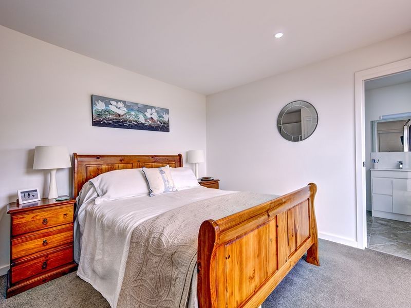 5 Sea Eagle Drive, Bicheno TAS 7215