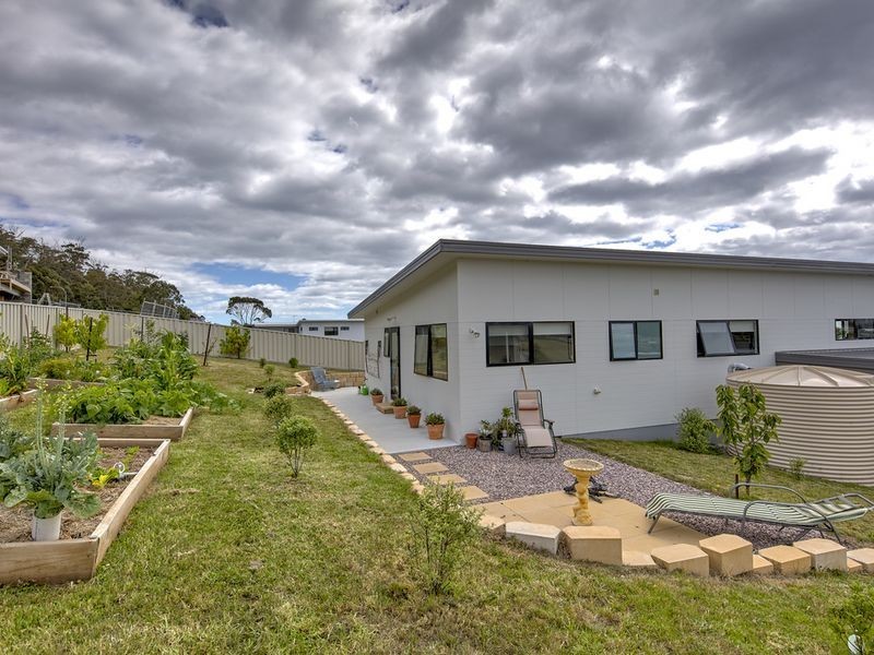 5 Sea Eagle Drive, Bicheno TAS 7215