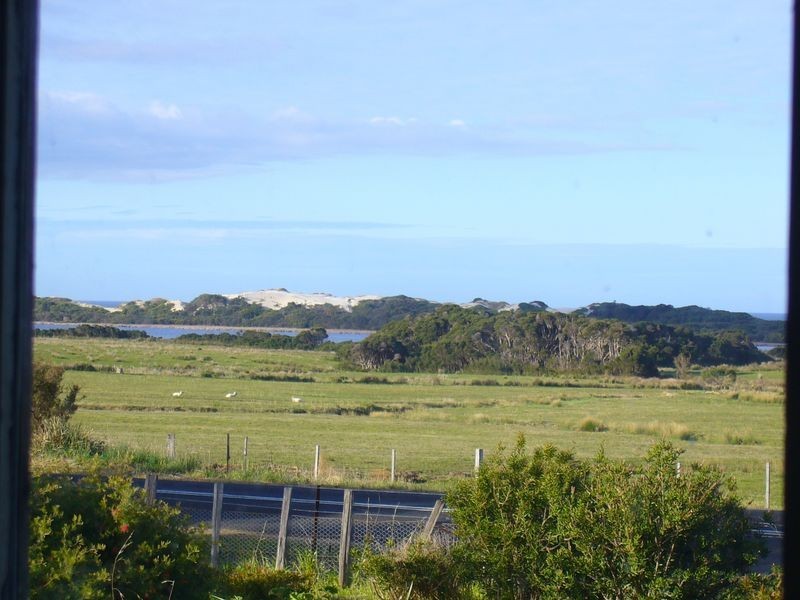 19595 Tasman Highway, Seymour TAS 7215