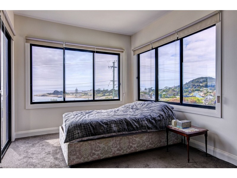 1 Sinclair Street, Bicheno TAS 7215